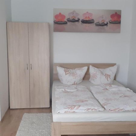 Privatzimmer بورغاو المظهر الخارجي الصورة
